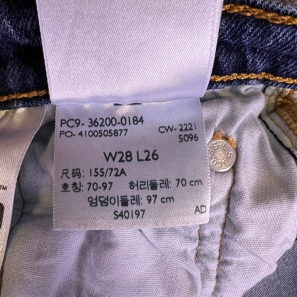 Levis 501 Jeans Womens 28x26 Dark Button Fly Distressed Stretch Denim Fits29x25 - Picture 5 of 16